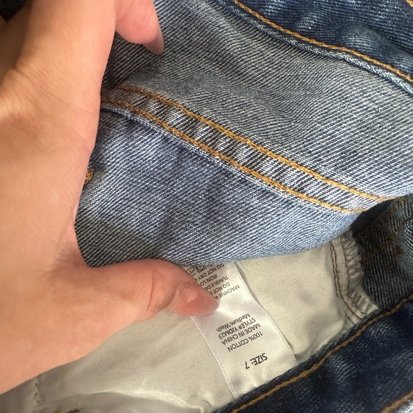 FASHION NOVA JEANS - Picture 2 of 2